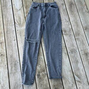 COTTON:ON STRETCH MOM JEAN BLACK Distressed Size 4